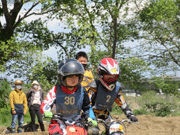 �ʐ^����64